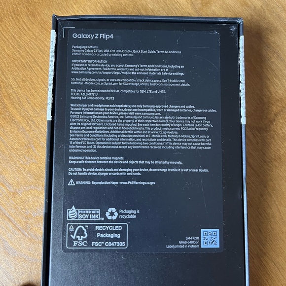 Gently used Samsung flip 4 w 2cases - Picture 7 of 7